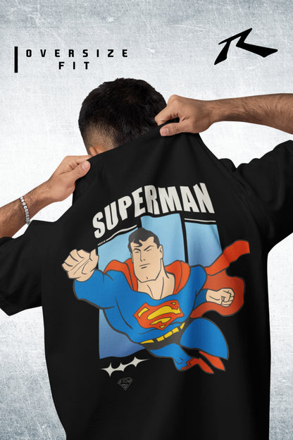 Black t-shirt with Superman graphic and text 'Oversize Fit' on a gray background